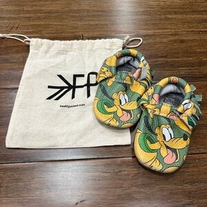 Freshly Picked Disney Pluto Moccasins Green and Yellow Soft Sole